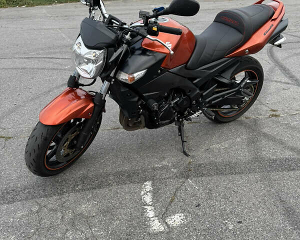 Оранжевый Сузуки GSR 600, объемом двигателя 0.6 л и пробегом 43 тыс. км за 5000 $, фото 9 на Automoto.ua