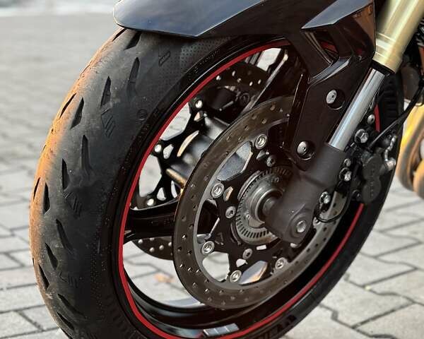 Черный Сузуки GSR 750, объемом двигателя 0.75 л и пробегом 24 тыс. км за 6999 $, фото 18 на Automoto.ua