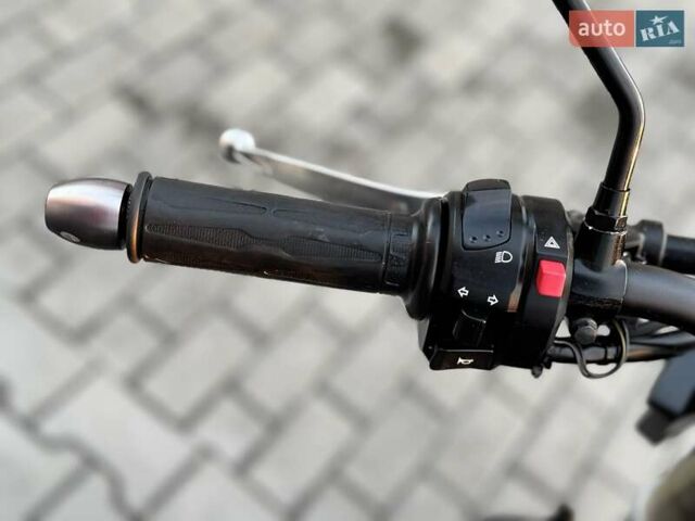 Черный Сузуки GSR 750, объемом двигателя 0.75 л и пробегом 24 тыс. км за 6999 $, фото 22 на Automoto.ua