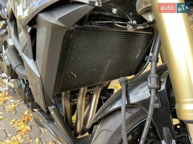 Чорний Сузукі GSR 750, об'ємом двигуна 0.75 л та пробігом 17 тис. км за 8500 $, фото 5 на Automoto.ua