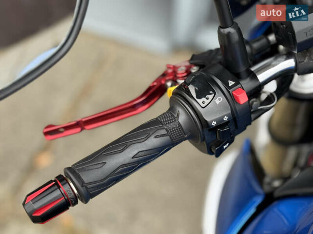 Сузуки GSR 750, объемом двигателя 0.75 л и пробегом 14 тыс. км за 7600 $, фото 14 на Automoto.ua