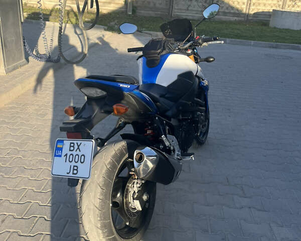 Сузуки GSR 750, объемом двигателя 0.75 л и пробегом 29 тыс. км за 7000 $, фото 11 на Automoto.ua