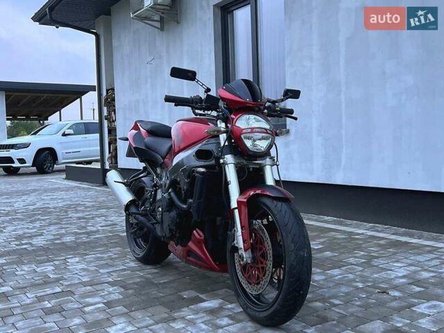 Серый Сузуки GSX-750, объемом двигателя 0.75 л и пробегом 45 тыс. км за 3950 $, фото 15 на Automoto.ua