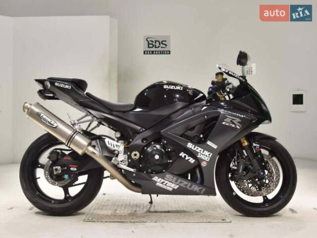 Черный Сузуки GSX-R 1000, объемом двигателя 1 л и пробегом 19 тыс. км за 10500 $, фото 2 на Automoto.ua