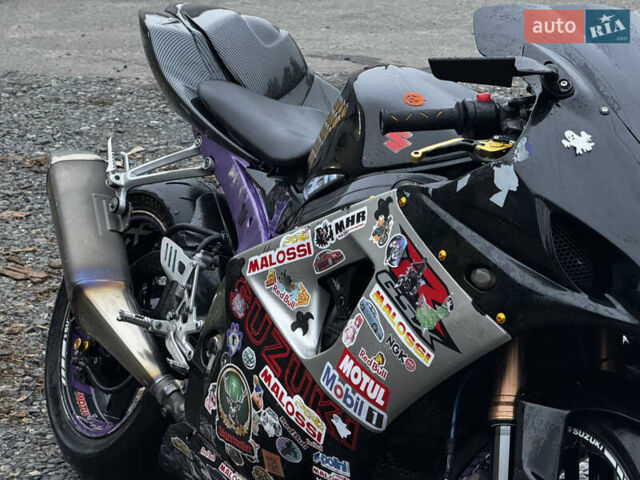 Сузуки GSX-R 1000, объемом двигателя 1 л и пробегом 40 тыс. км за 7500 $, фото 13 на Automoto.ua