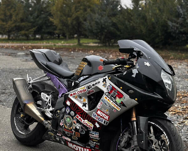 Сузуки GSX-R 1000, объемом двигателя 1 л и пробегом 40 тыс. км за 7500 $, фото 22 на Automoto.ua