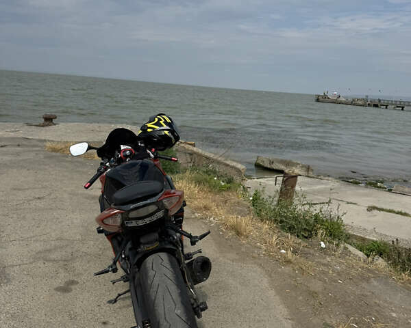 Сузуки GSX-R 1000, объемом двигателя 1 л и пробегом 45 тыс. км за 9000 $, фото 4 на Automoto.ua