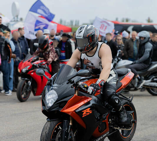 Сузуки GSX-R 1000, объемом двигателя 1 л и пробегом 45 тыс. км за 9000 $, фото 5 на Automoto.ua