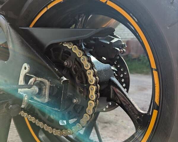 Сузукі GSX-R 1000, об'ємом двигуна 1 л та пробігом 50 тис. км за 4300 $, фото 3 на Automoto.ua
