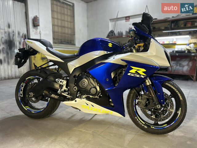 Сузуки GSX-R 1000, объемом двигателя 0 л и пробегом 14 тыс. км за 5300 $, фото 1 на Automoto.ua