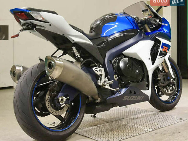 Сузуки GSX-R 1000, объемом двигателя 1 л и пробегом 27 тыс. км за 12400 $, фото 4 на Automoto.ua