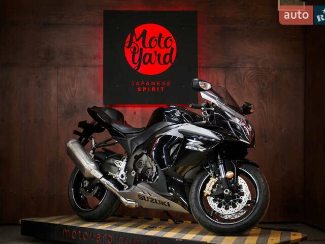 Сузуки GSX-R 1000, объемом двигателя 1 л и пробегом 1 тыс. км за 16000 $, фото 3 на Automoto.ua