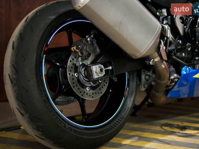 Сузуки GSX-R 1000, объемом двигателя 0 л и пробегом 26 тыс. км за 19000 $, фото 16 на Automoto.ua
