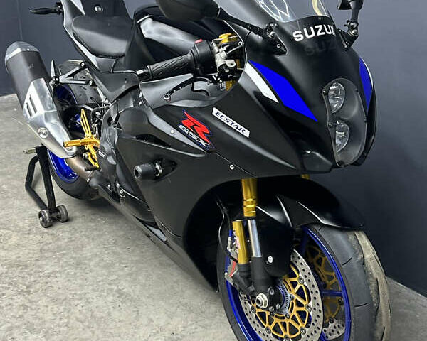 Сузукі GSX-R 1000, об'ємом двигуна 1 л та пробігом 2 тис. км за 17000 $, фото 3 на Automoto.ua