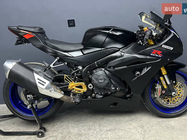 Сузукі GSX-R 1000, об'ємом двигуна 1 л та пробігом 2 тис. км за 17000 $, фото 4 на Automoto.ua