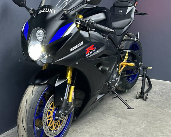 Сузукі GSX-R 1000, об'ємом двигуна 1 л та пробігом 2 тис. км за 17000 $, фото 18 на Automoto.ua