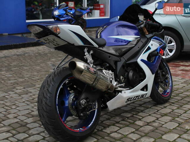 Синий Сузуки GSX-R 1000, объемом двигателя 1 л и пробегом 23 тыс. км за 8500 $, фото 5 на Automoto.ua