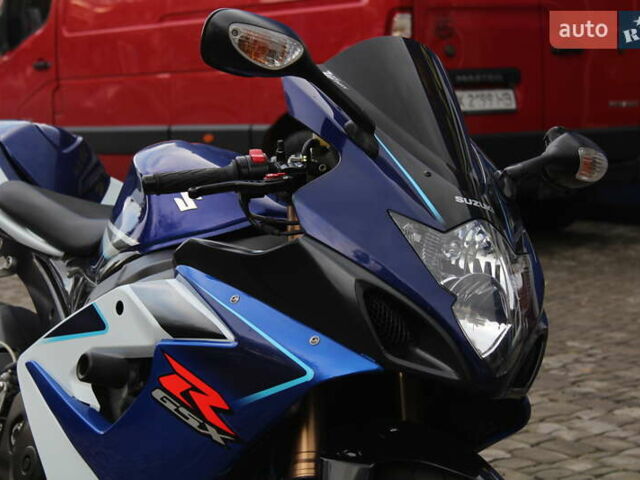 Синий Сузуки GSX-R 1000, объемом двигателя 1 л и пробегом 23 тыс. км за 8500 $, фото 6 на Automoto.ua