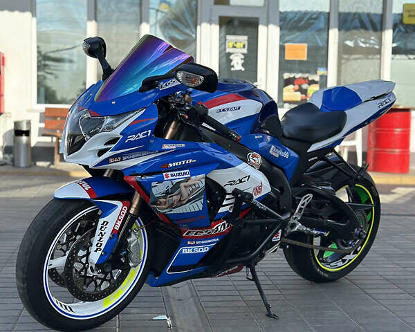 Синій Сузукі GSX-R 1000, об'ємом двигуна 1 л та пробігом 70 тис. км за 8200 $, фото 3 на Automoto.ua