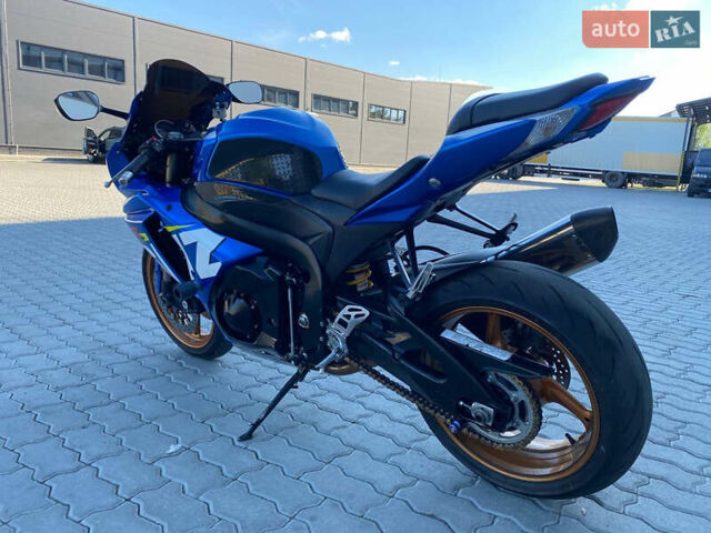 Синий Сузуки GSX-R 1000, объемом двигателя 1 л и пробегом 58 тыс. км за 9500 $, фото 5 на Automoto.ua