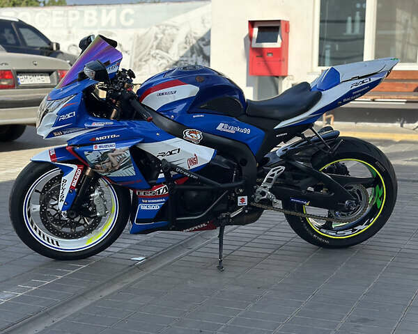 Синій Сузукі GSX-R 1000, об'ємом двигуна 1 л та пробігом 70 тис. км за 8200 $, фото 4 на Automoto.ua
