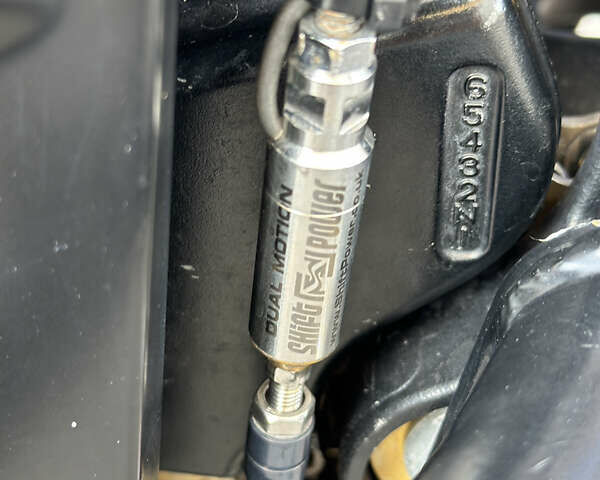 Синій Сузукі GSX-R 1000, об'ємом двигуна 1 л та пробігом 70 тис. км за 8200 $, фото 8 на Automoto.ua