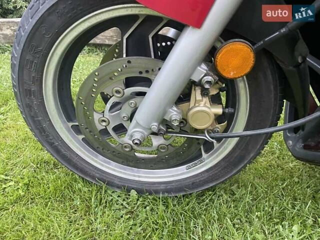 Красный Сузуки GSX-R 1100, объемом двигателя 1.1 л и пробегом 22 тыс. км за 2499 $, фото 7 на Automoto.ua