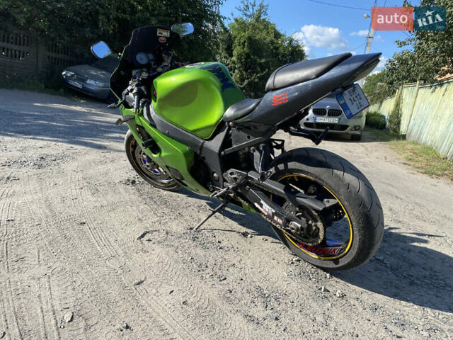 Черный Сузуки GSX-R 600, объемом двигателя 0.6 л и пробегом 36 тыс. км за 4500 $, фото 8 на Automoto.ua