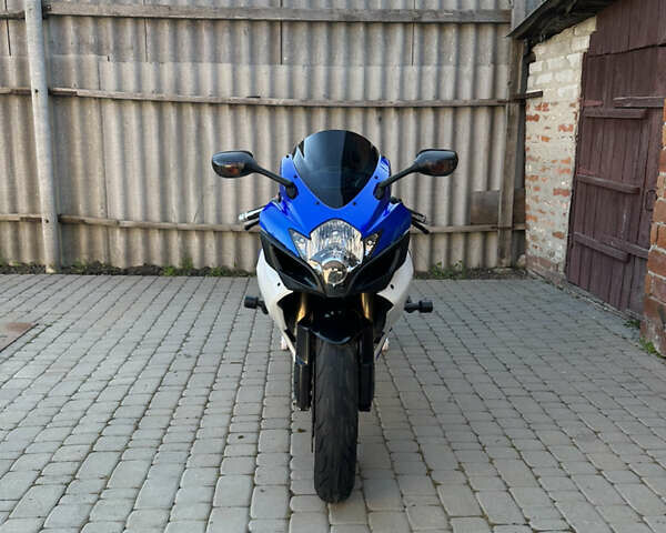 Сузуки GSX-R 600, объемом двигателя 0 л и пробегом 25 тыс. км за 6700 $, фото 1 на Automoto.ua