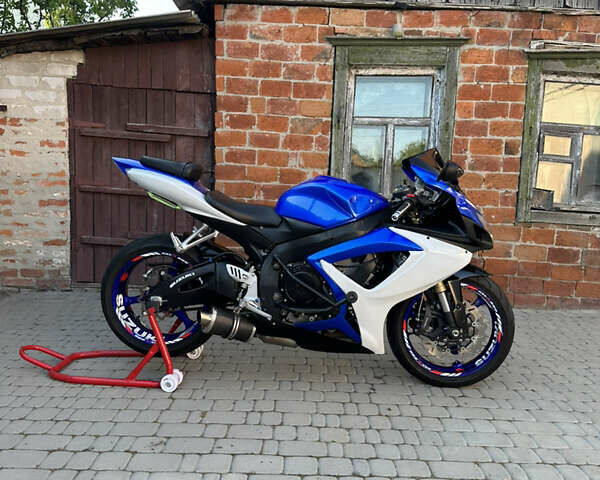 Сузукі GSX-R 600, об'ємом двигуна 0 л та пробігом 25 тис. км за 6700 $, фото 3 на Automoto.ua