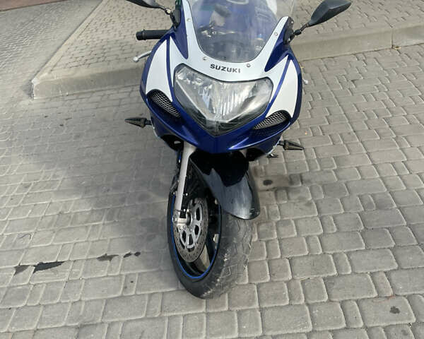 Сузукі GSX-R 600, об'ємом двигуна 0.6 л та пробігом 35 тис. км за 2200 $, фото 11 на Automoto.ua