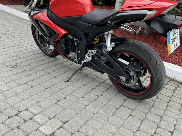 Сузуки GSX-R 600, объемом двигателя 0.6 л и пробегом 0 тыс. км за 5500 $, фото 2 на Automoto.ua