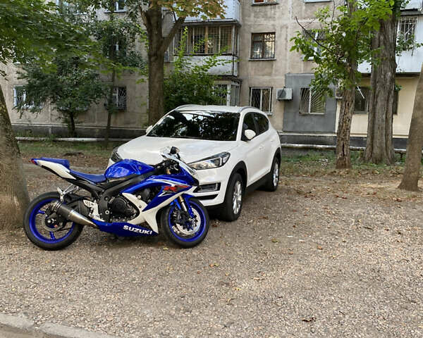 Сузуки GSX-R 600, объемом двигателя 0.6 л и пробегом 25 тыс. км за 8300 $, фото 4 на Automoto.ua
