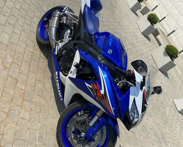 Сузуки GSX-R 600, объемом двигателя 0.6 л и пробегом 25 тыс. км за 8300 $, фото 8 на Automoto.ua