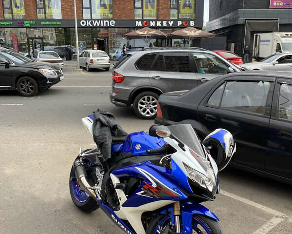 Сузуки GSX-R 600, объемом двигателя 0.6 л и пробегом 25 тыс. км за 8300 $, фото 2 на Automoto.ua