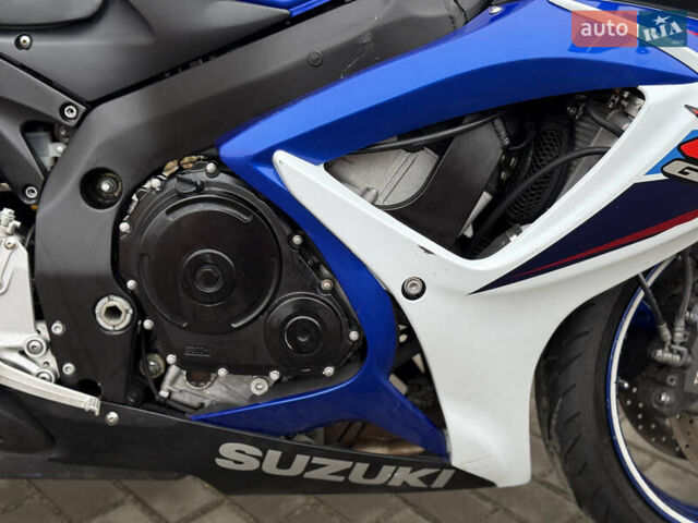 Сузуки GSX-R 600, объемом двигателя 0.6 л и пробегом 36 тыс. км за 6300 $, фото 4 на Automoto.ua
