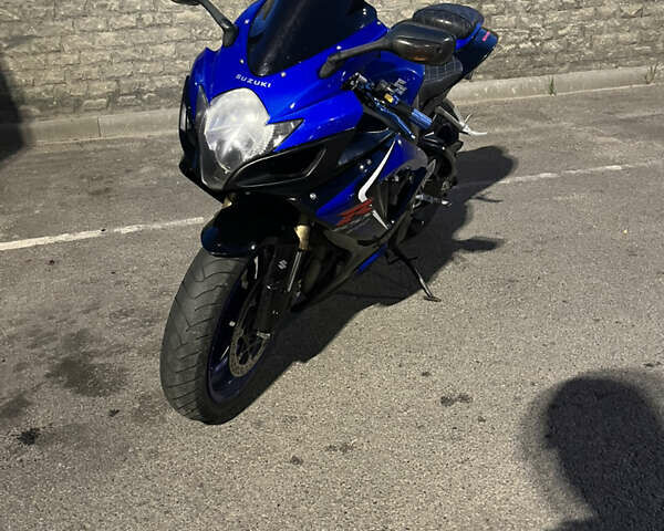 Сузуки GSX-R 600, объемом двигателя 0.6 л и пробегом 58 тыс. км за 3900 $, фото 7 на Automoto.ua