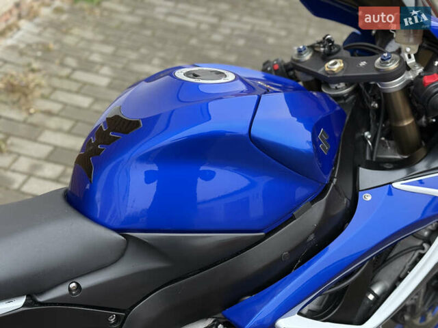 Сузуки GSX-R 600, объемом двигателя 0.6 л и пробегом 36 тыс. км за 6300 $, фото 7 на Automoto.ua