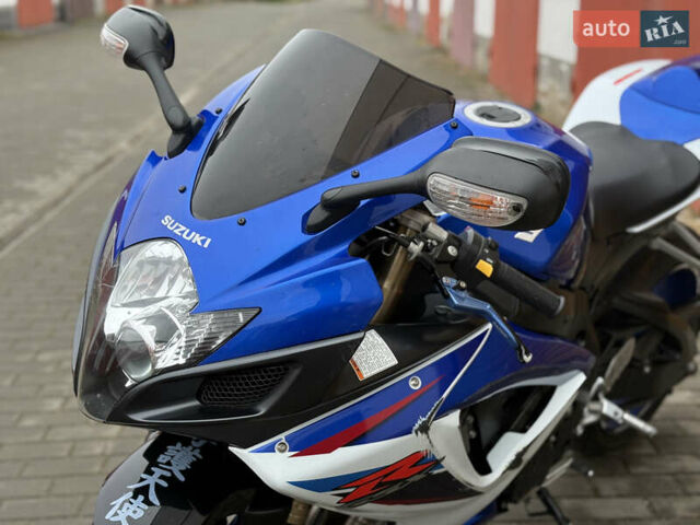 Сузуки GSX-R 600, объемом двигателя 0.6 л и пробегом 36 тыс. км за 6300 $, фото 12 на Automoto.ua