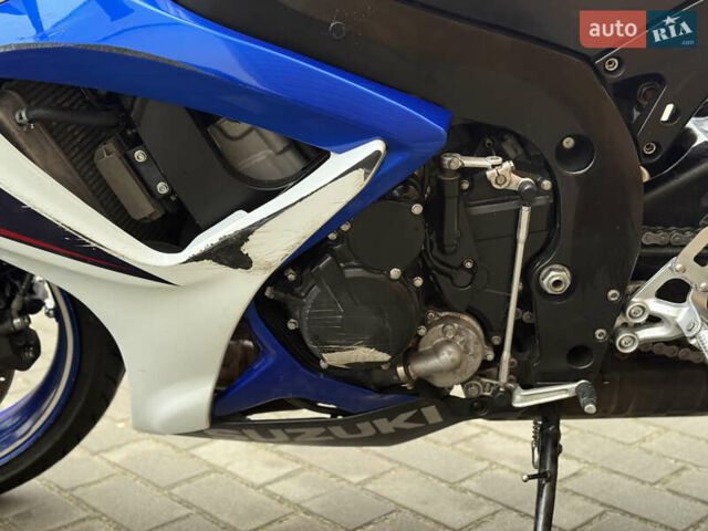 Сузуки GSX-R 600, объемом двигателя 0.6 л и пробегом 36 тыс. км за 6300 $, фото 10 на Automoto.ua