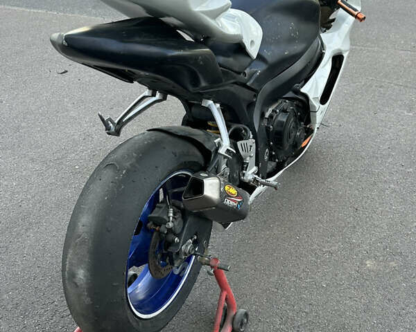 Сузуки GSX-R 600, объемом двигателя 0.6 л и пробегом 30 тыс. км за 6000 $, фото 3 на Automoto.ua