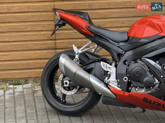Сузуки GSX-R 600, объемом двигателя 0.6 л и пробегом 8 тыс. км за 8999 $, фото 3 на Automoto.ua