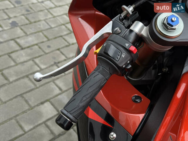 Сузуки GSX-R 600, объемом двигателя 0.6 л и пробегом 8 тыс. км за 8999 $, фото 17 на Automoto.ua
