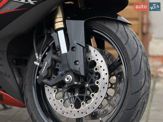 Сузуки GSX-R 600, объемом двигателя 0.6 л и пробегом 8 тыс. км за 8999 $, фото 4 на Automoto.ua