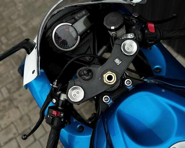 Сузуки GSX-R 600, объемом двигателя 0.6 л и пробегом 26 тыс. км за 9500 $, фото 1 на Automoto.ua