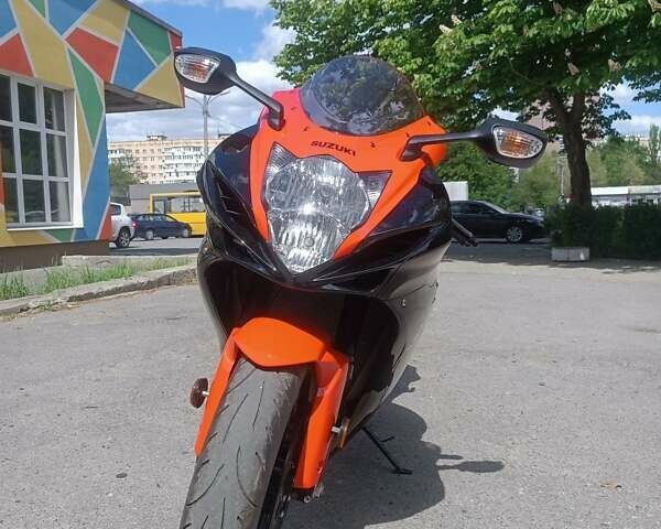 Сузуки GSX-R 600, объемом двигателя 0.6 л и пробегом 14 тыс. км за 12000 $, фото 3 на Automoto.ua