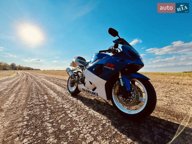 Синий Сузуки GSX-R 600, объемом двигателя 0.6 л и пробегом 47 тыс. км за 6500 $, фото 1 на Automoto.ua
