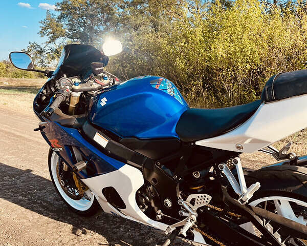 Синий Сузуки GSX-R 600, объемом двигателя 0.6 л и пробегом 47 тыс. км за 6500 $, фото 3 на Automoto.ua