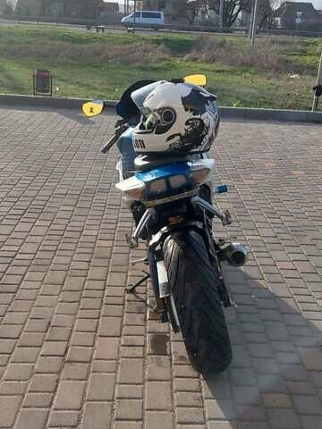 Синій Сузукі GSX-R 600, об'ємом двигуна 0.6 л та пробігом 36 тис. км за 6300 $, фото 3 на Automoto.ua