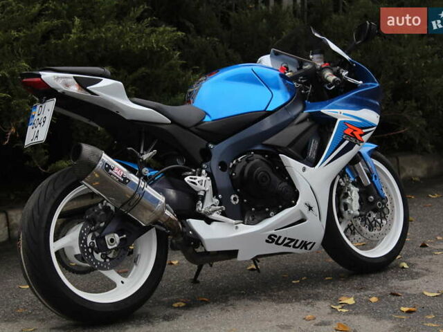 Синий Сузуки GSX-R 600, объемом двигателя 0.6 л и пробегом 23 тыс. км за 7900 $, фото 4 на Automoto.ua